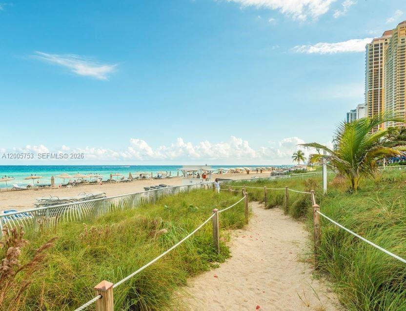 18201 Collins Ave #2003, Sunny Isles Beach FL 33160