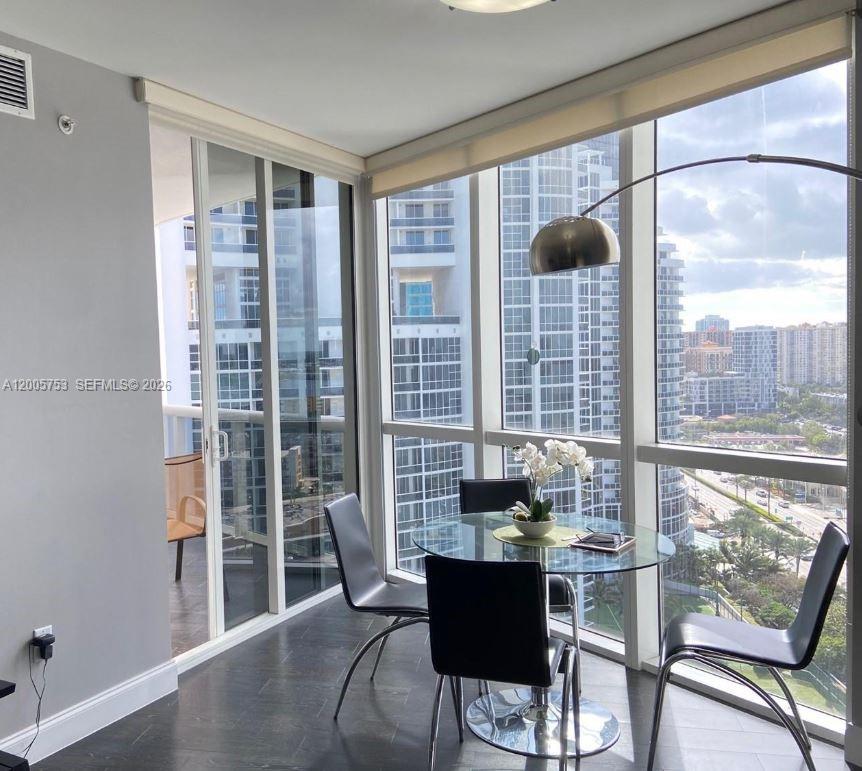 18201 Collins Ave #2003, Sunny Isles Beach FL 33160