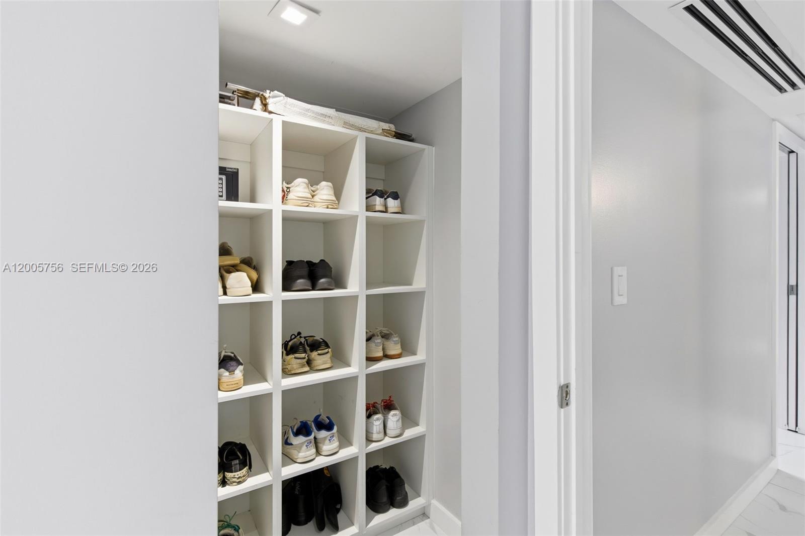 1428 Euclid Ave #207, Miami Beach FL 33139