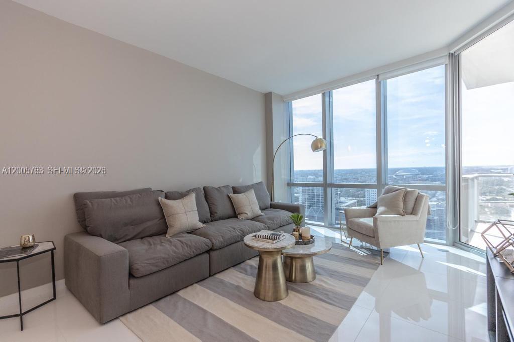 851 NE 1st Ave #3106, Miami FL 33132