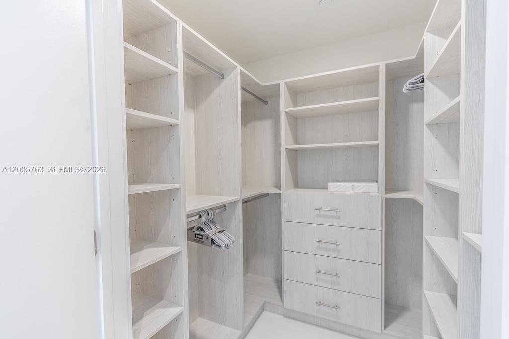 851 NE 1st Ave #3106, Miami FL 33132