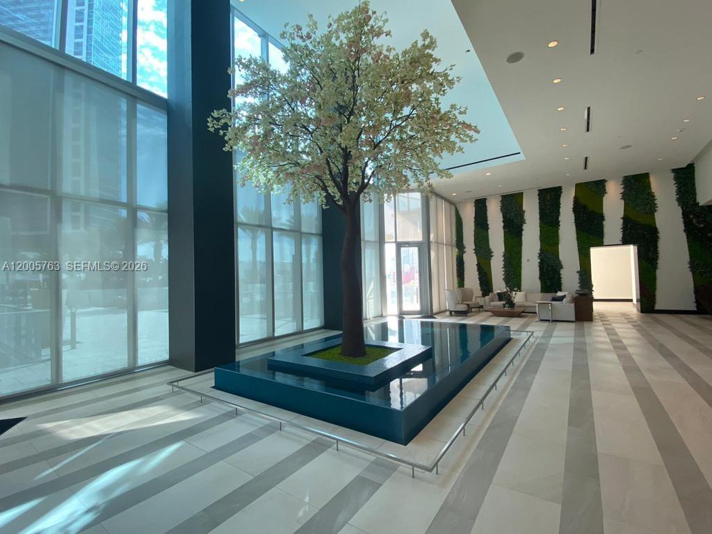 851 NE 1st Ave #3106, Miami FL 33132
