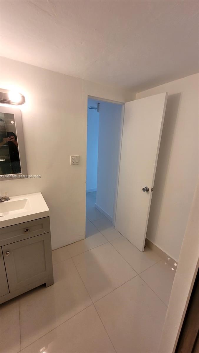 1200 West Ave #PH18, Miami Beach FL 33139