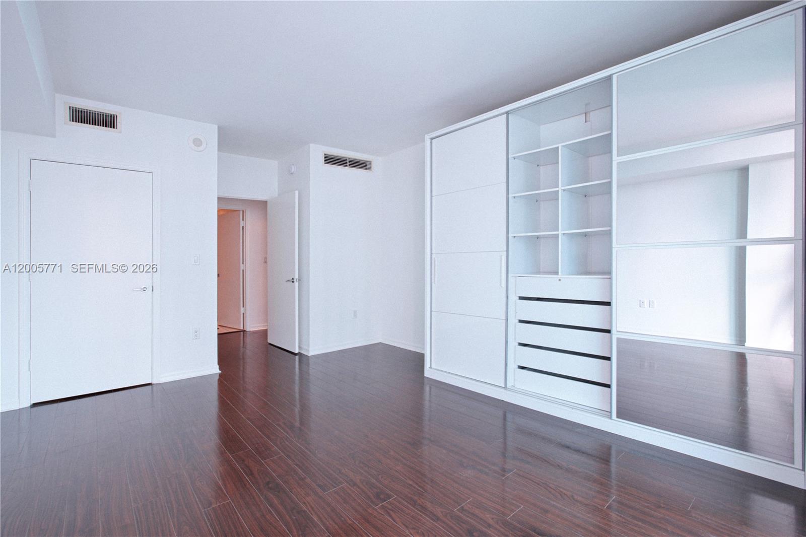 500 Brickell Ave #3604, Miami FL 33131