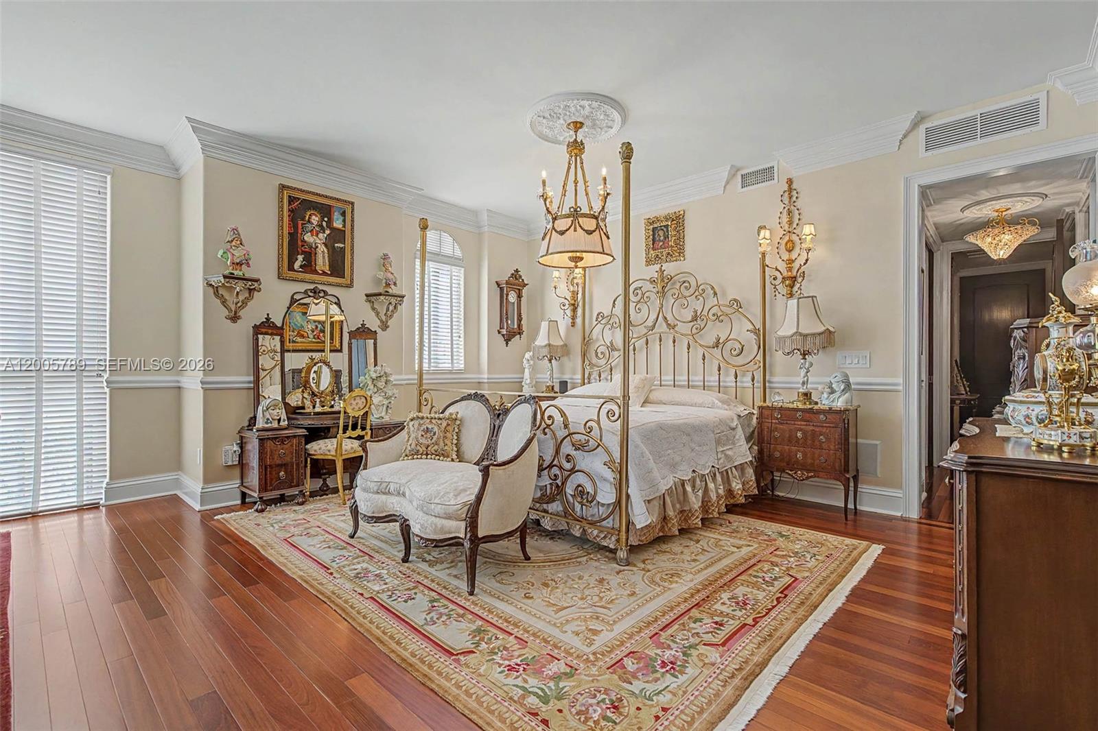 600 Coral Way #5, Coral Gables FL 33134