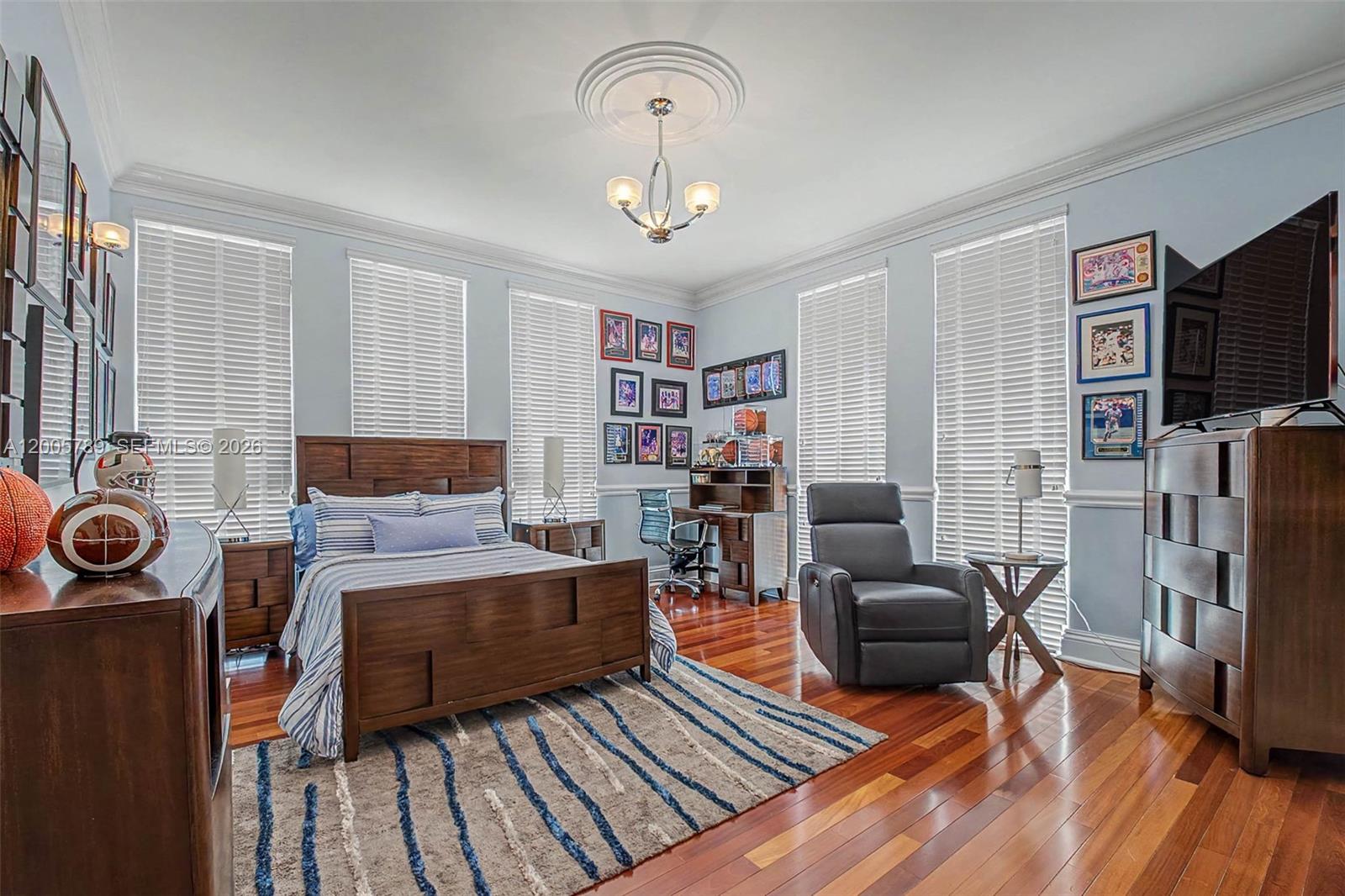 600 Coral Way #5, Coral Gables FL 33134