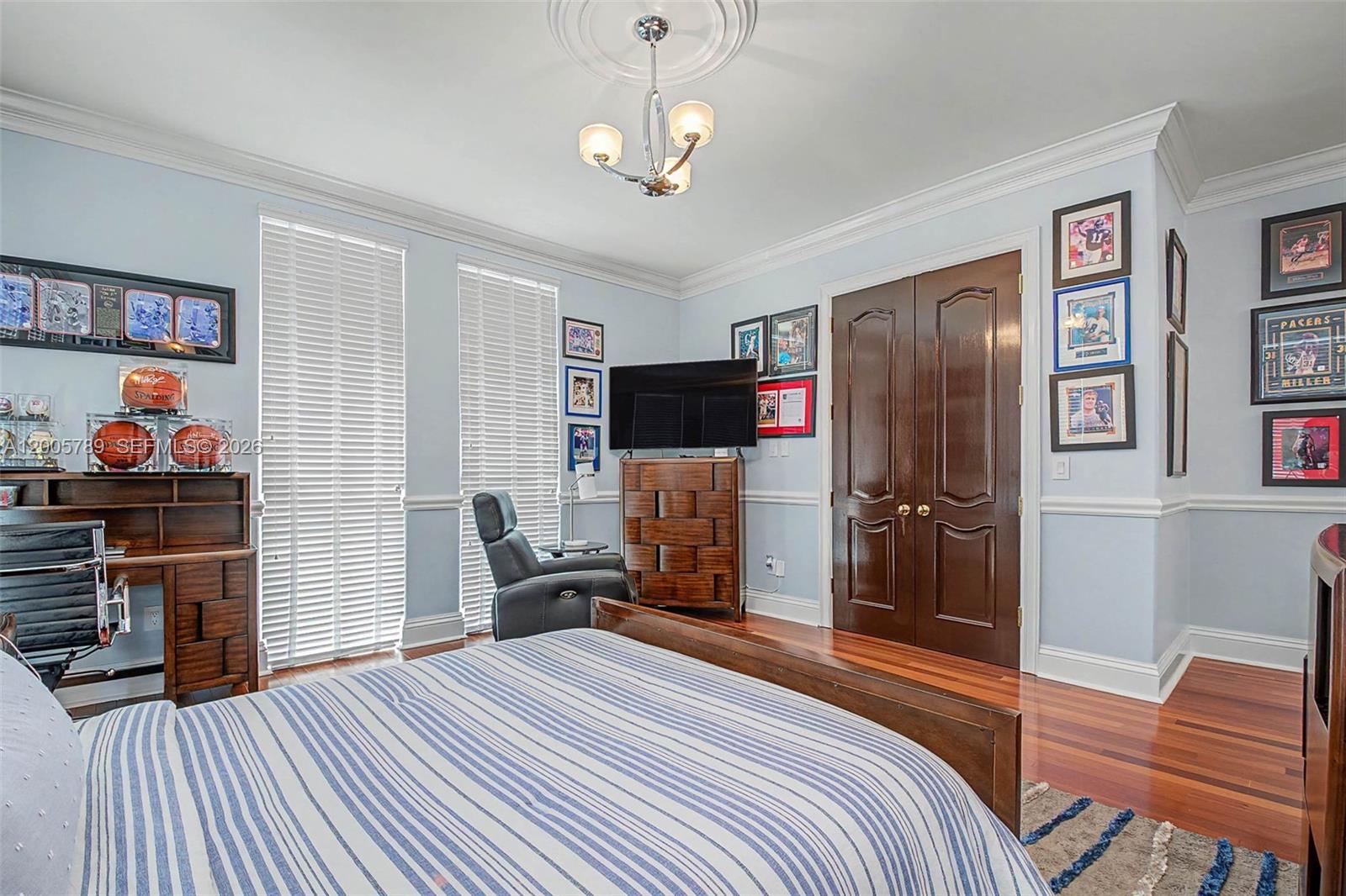 600 Coral Way #5, Coral Gables FL 33134