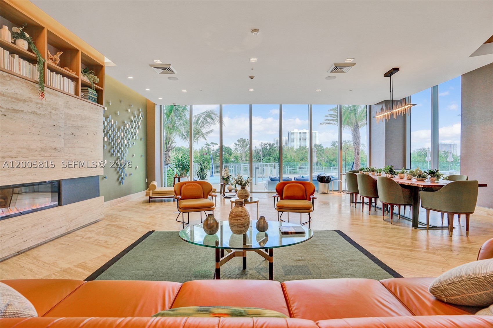 16385 Biscayne Blvd #1601+2 Parkings, North Miami Beach FL 33160
