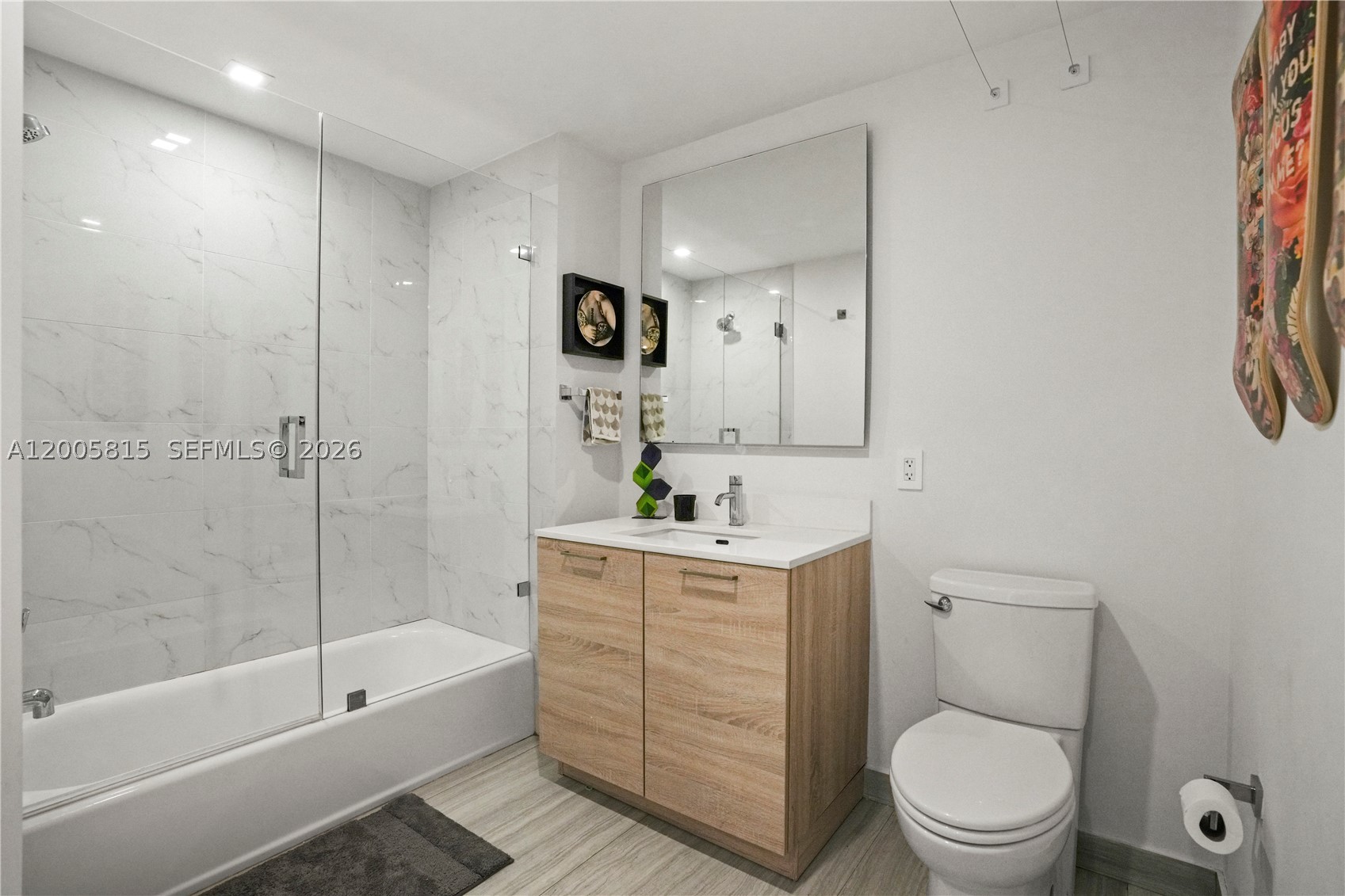 16385 Biscayne Blvd #1601+2 Parkings, North Miami Beach FL 33160
