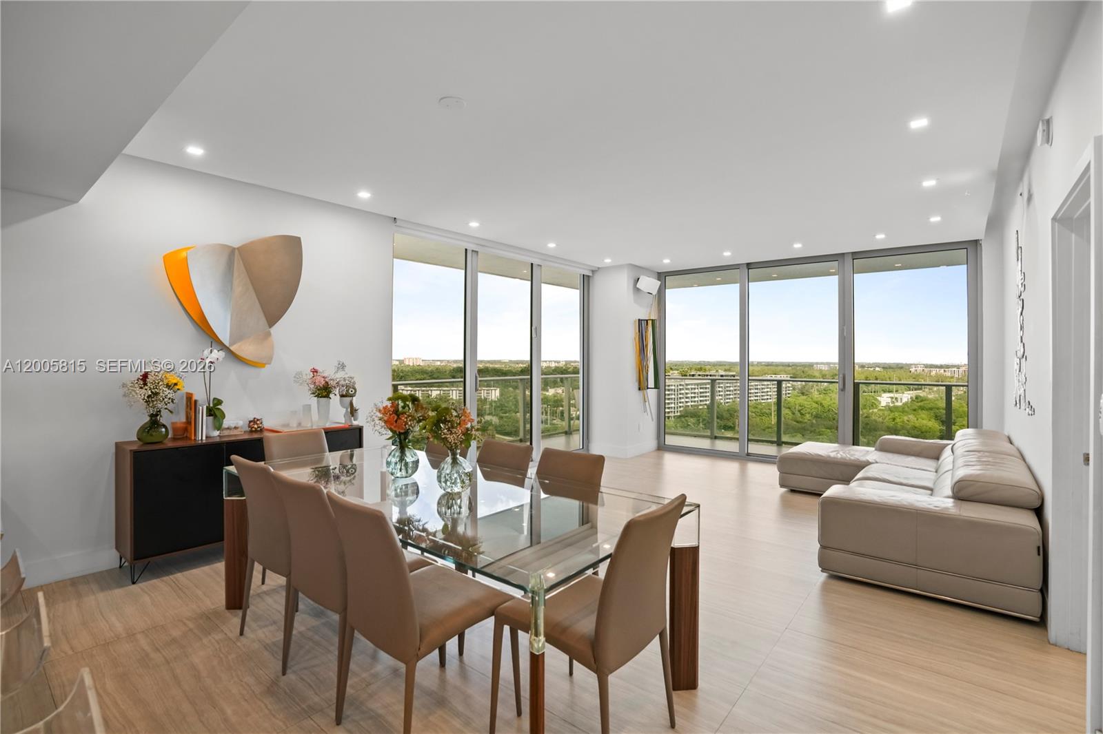 16385 NE Biscayne Blvd #1601+2 Parkings, North Miami Beach FL 33160