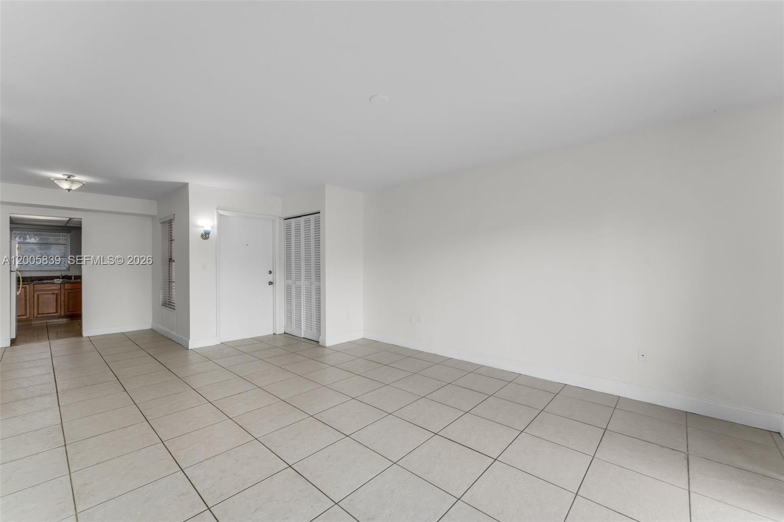 7560 SW 82nd St #G112, Miami FL 33143