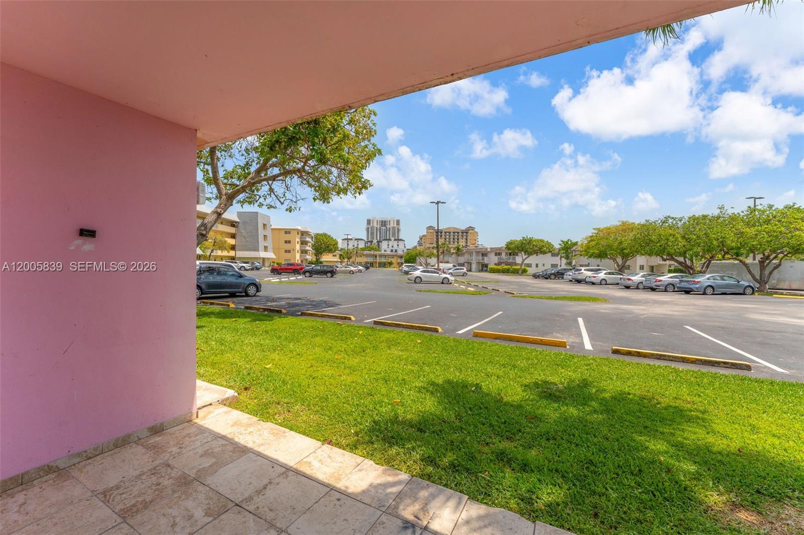 7560 SW 82nd St #G112, Miami FL 33143