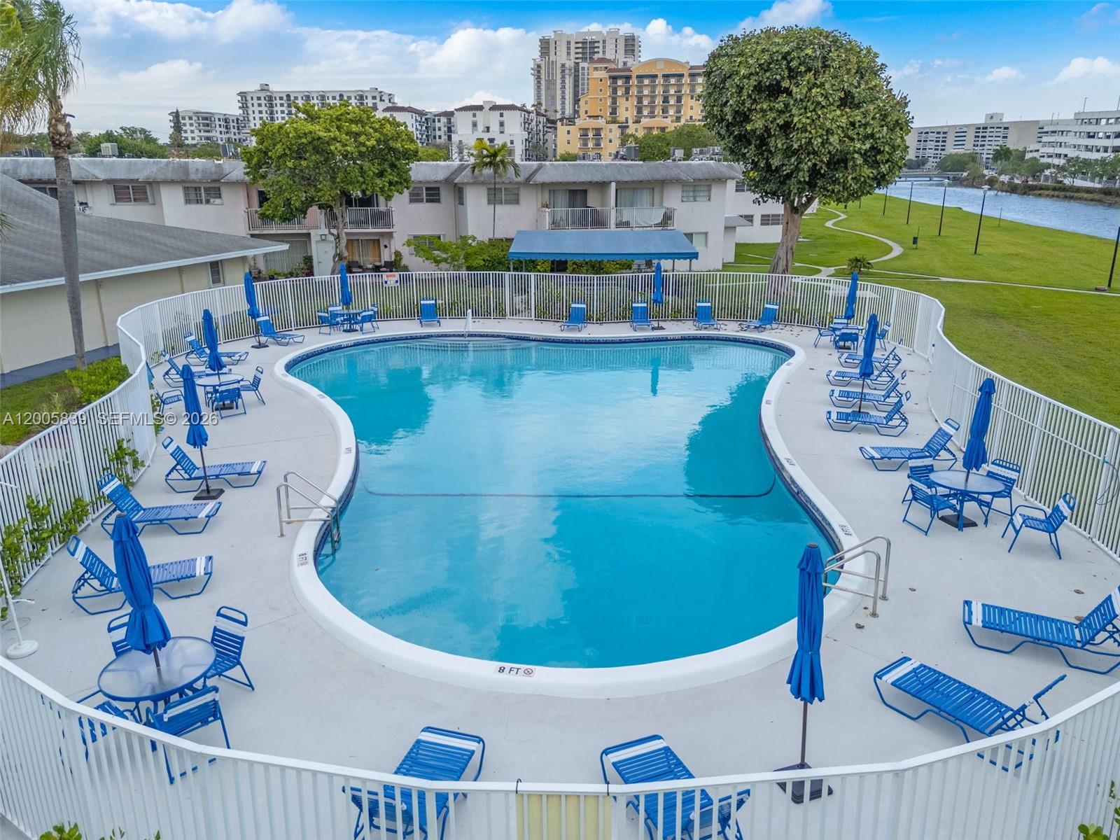 7560 SW 82nd St #G112, Miami FL 33143