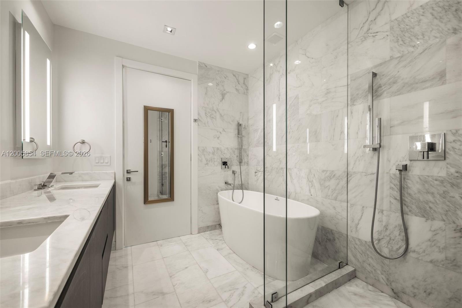 1451 Brickell Ave #4002, Miami FL 33131