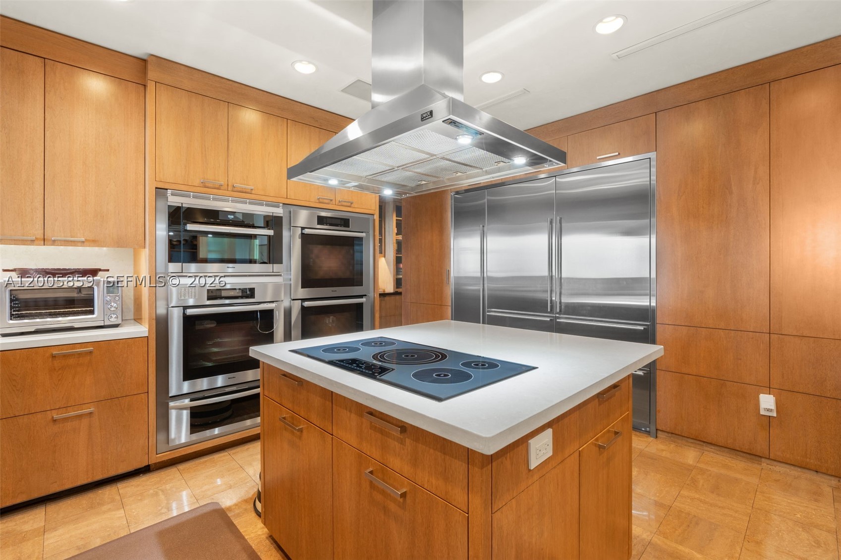 7282 Fisher Island Dr #7282, Fisher Island FL 33109