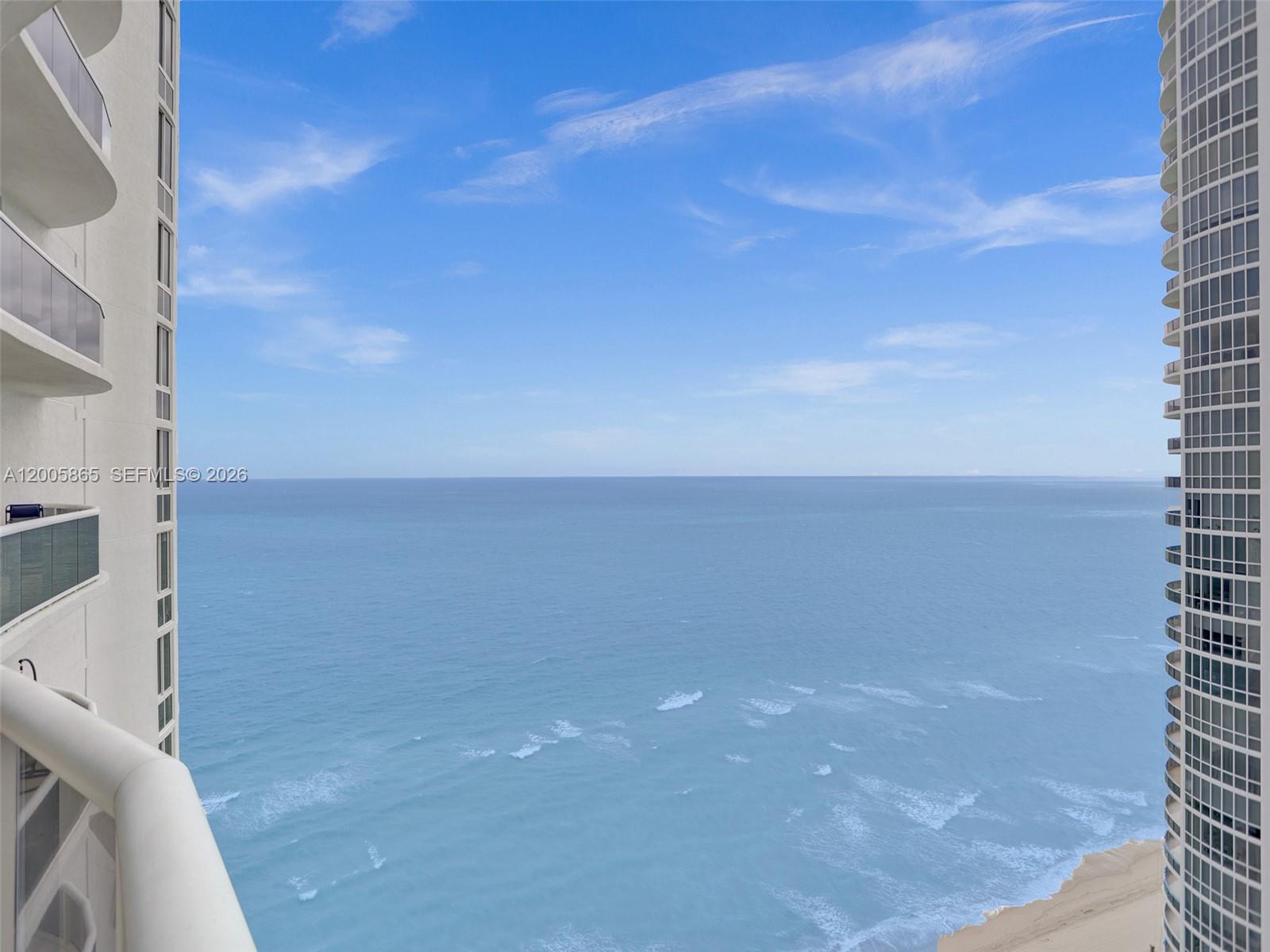 15901 Collins Ave #2807, Sunny Isles Beach FL 33160