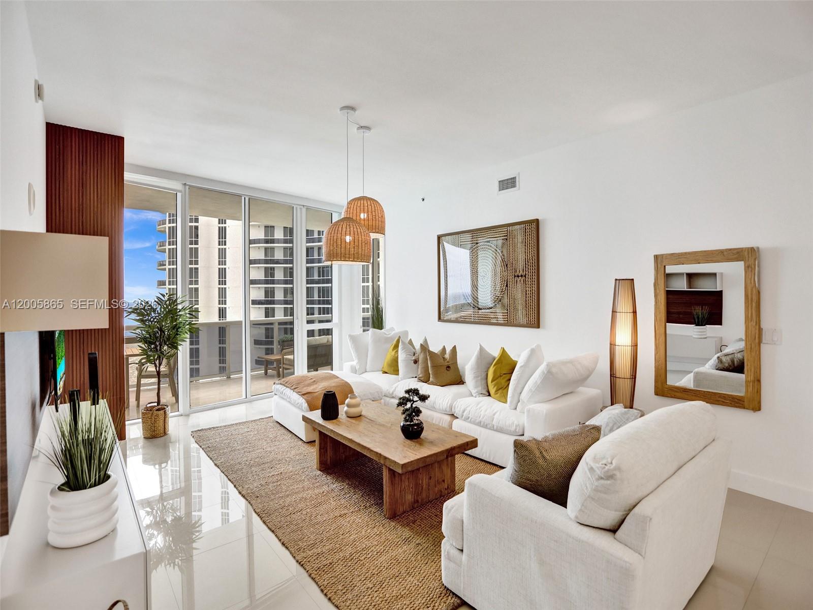 15901 Collins Ave #2807, Sunny Isles Beach FL 33160