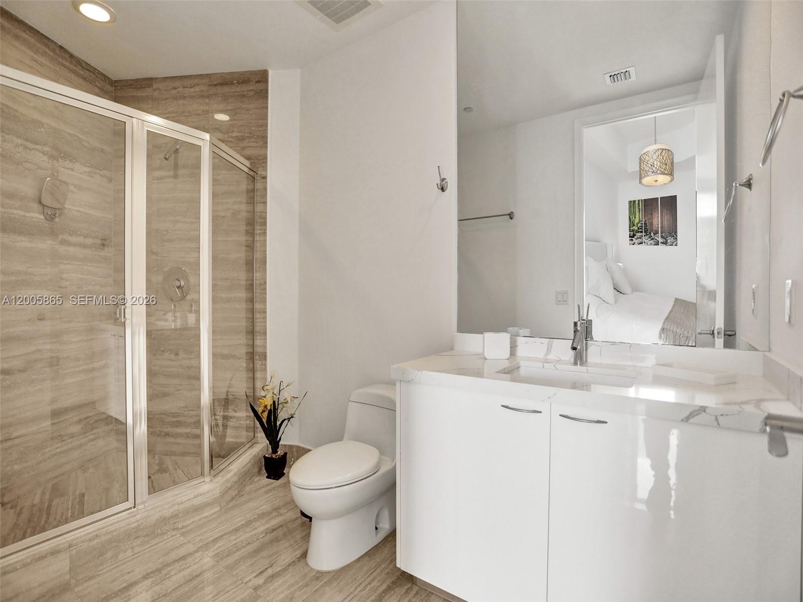 15901 Collins Ave #2807, Sunny Isles Beach FL 33160
