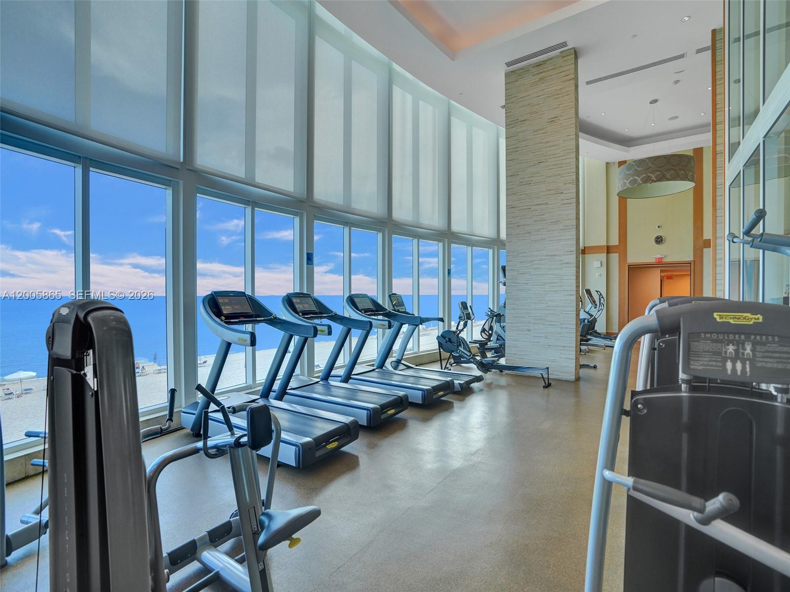 15901 Collins Ave #2807, Sunny Isles Beach FL 33160