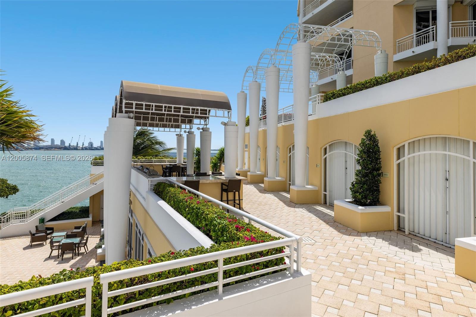 848 Brickell Key Dr #3403, Miami FL 33131