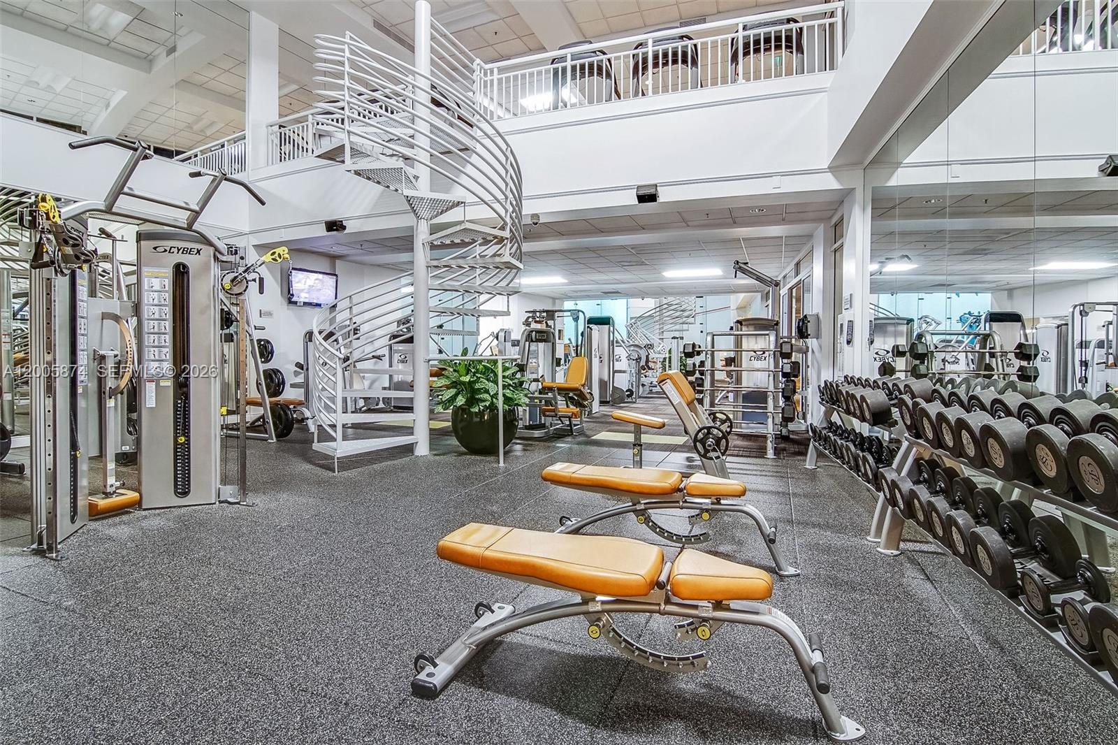 848 Brickell Key Dr #3403, Miami FL 33131