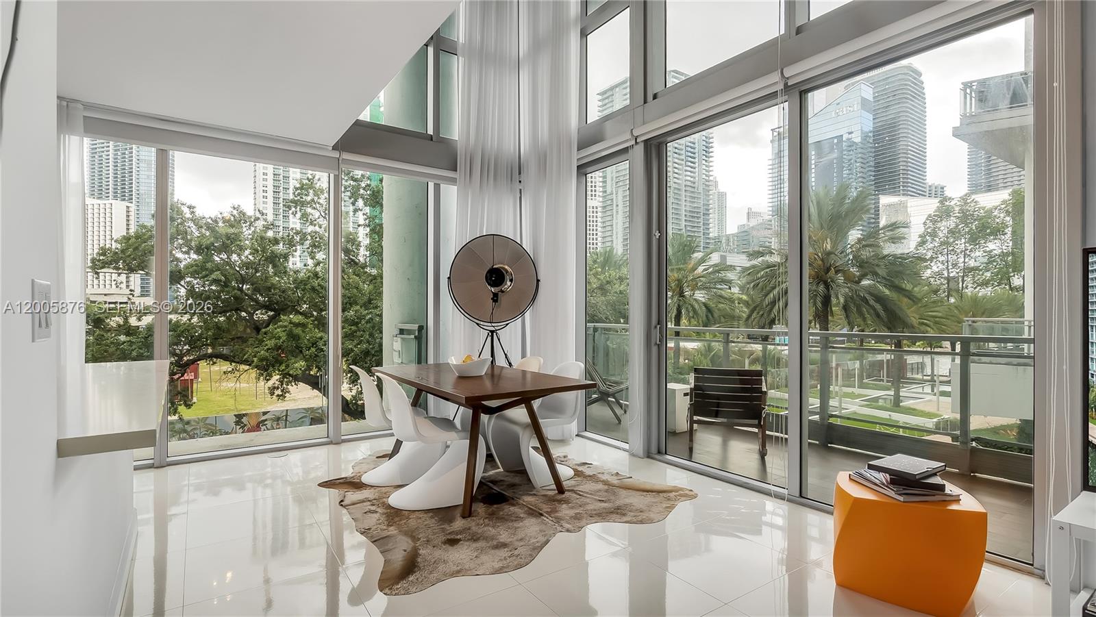 90 SW 3rd St #TH 308, Miami FL 33130