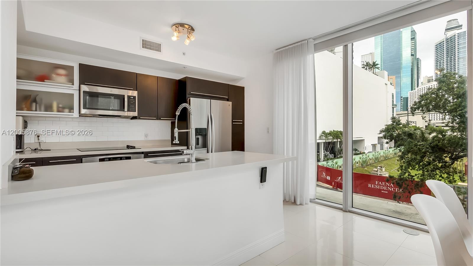 90 SW 3rd St #TH 308, Miami FL 33130