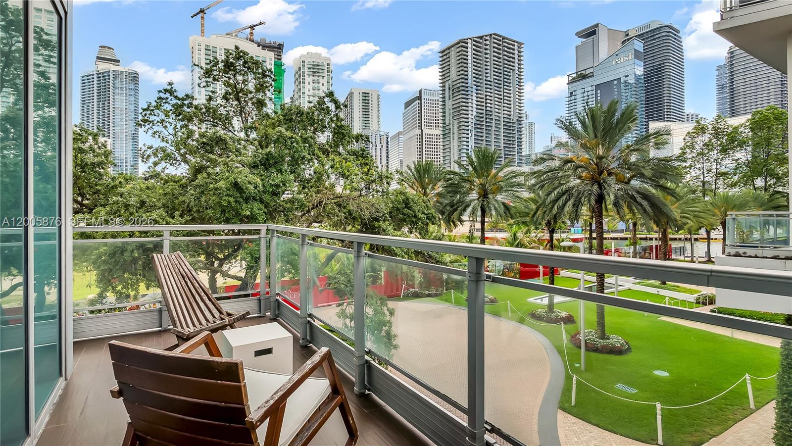 90 SW 3rd St #TH 308, Miami FL 33130