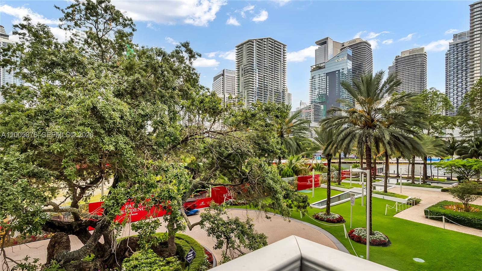 90 SW 3rd St #TH 308, Miami FL 33130