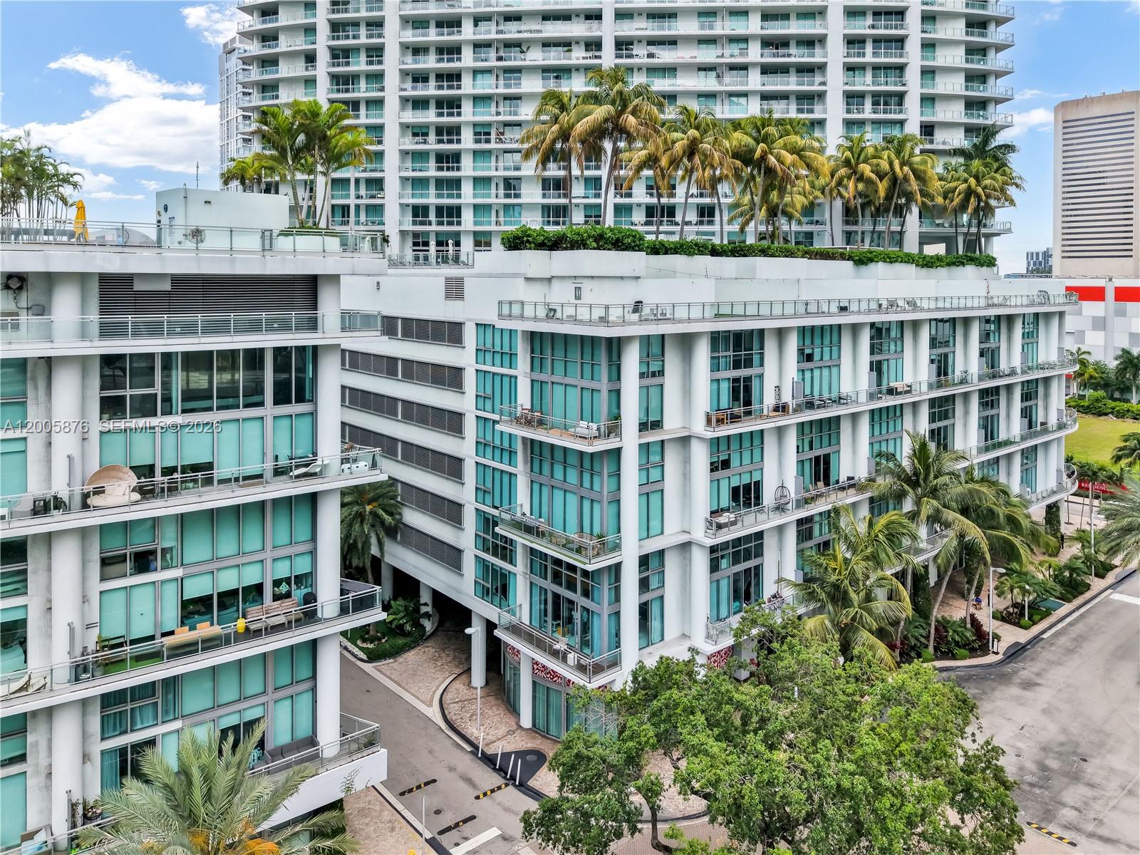 90 SW 3rd St #TH 308, Miami FL 33130