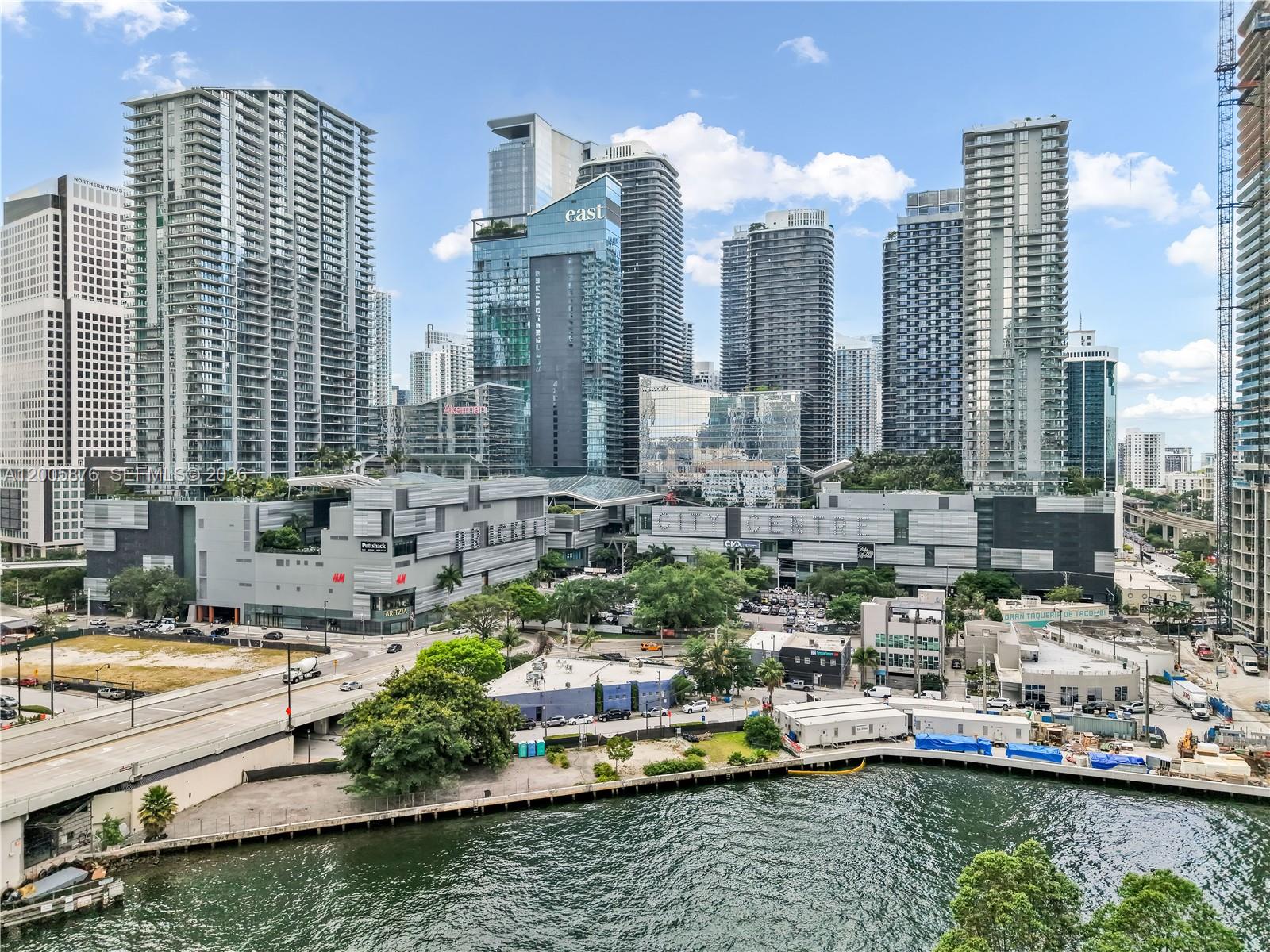 90 SW 3rd St #TH 308, Miami FL 33130