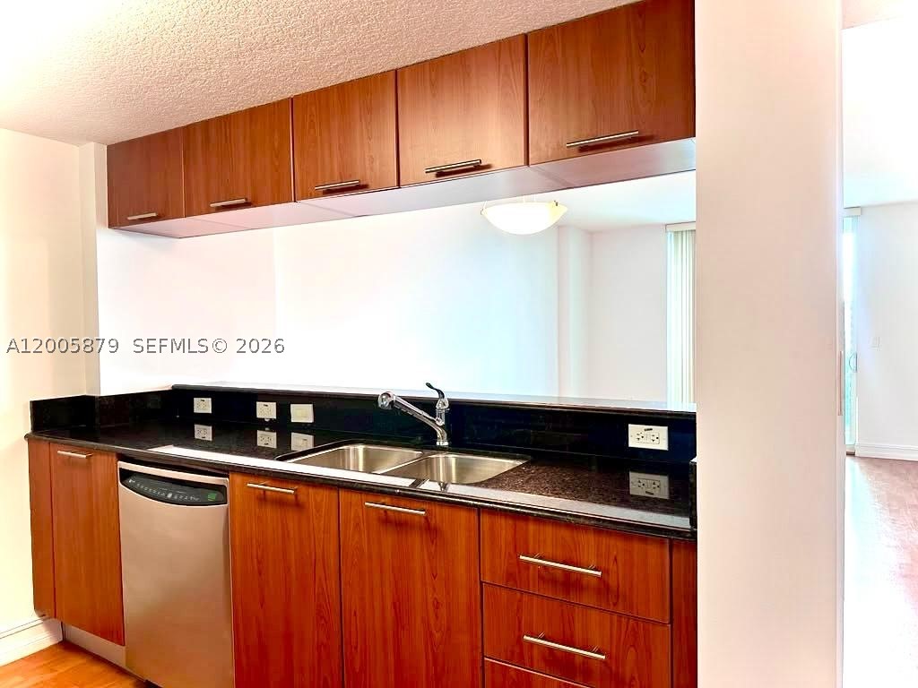 1800 N Bayshore Dr #1506, Miami FL 33132