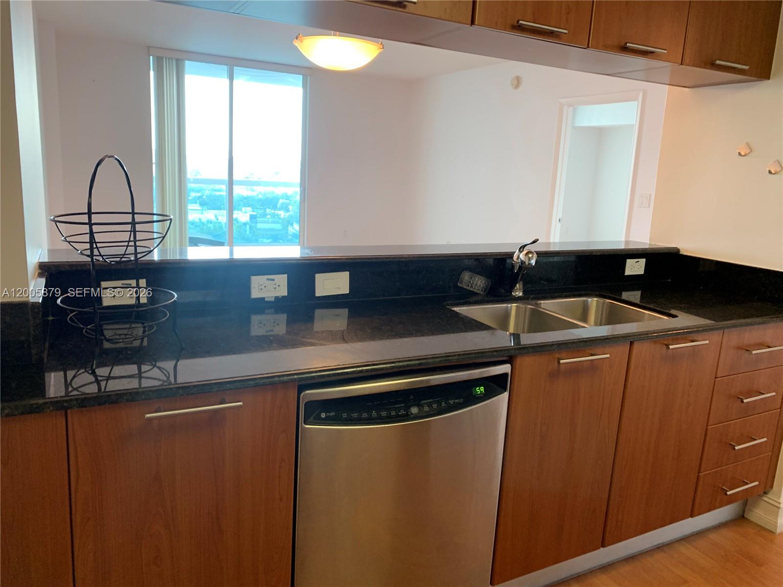 1800 N Bayshore Dr #1506, Miami FL 33132