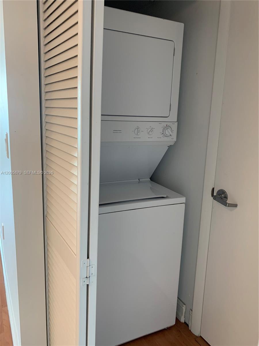 1800 N Bayshore Dr #1506, Miami FL 33132