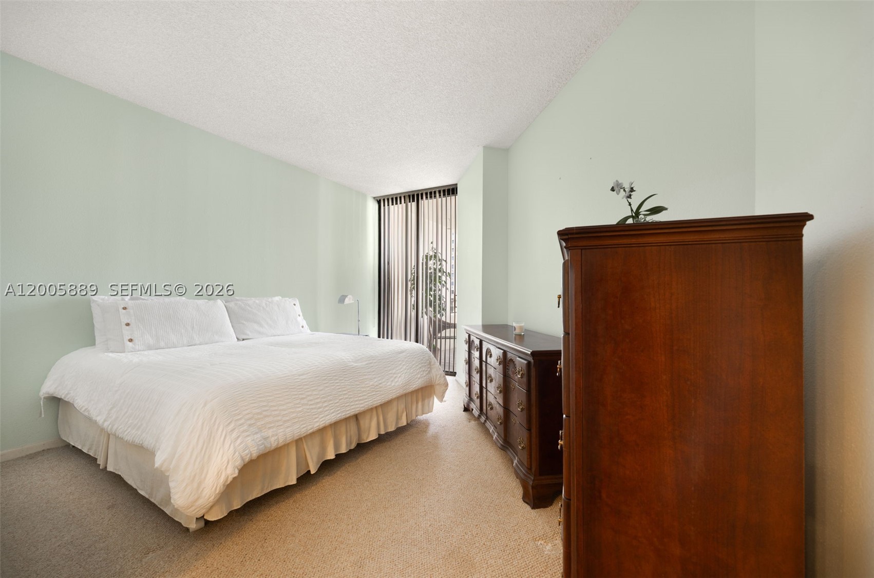 520 Brickell Key Dr #A1001, Miami FL 33131