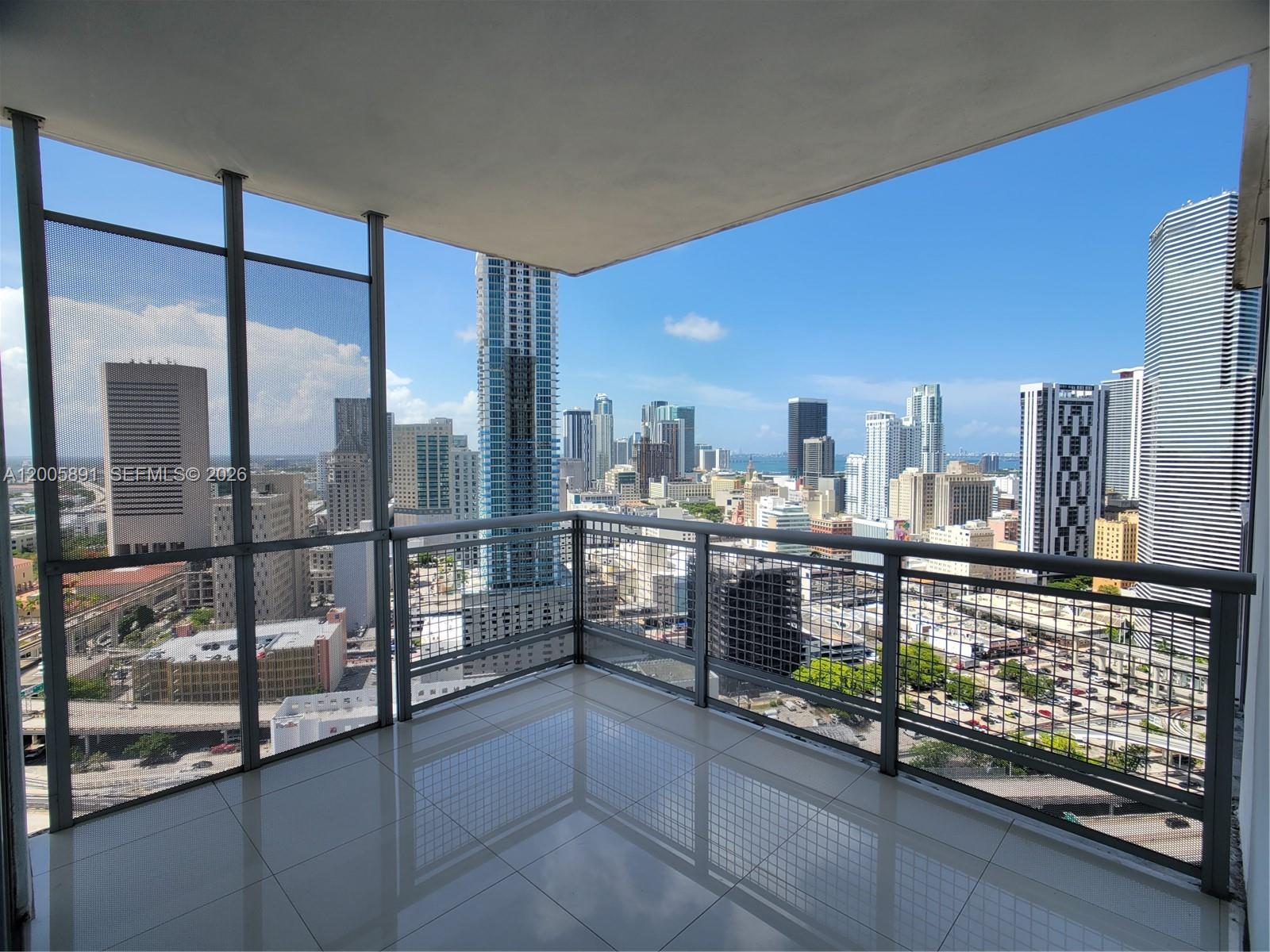 350 S Miami Ave #3111, Miami FL 33130