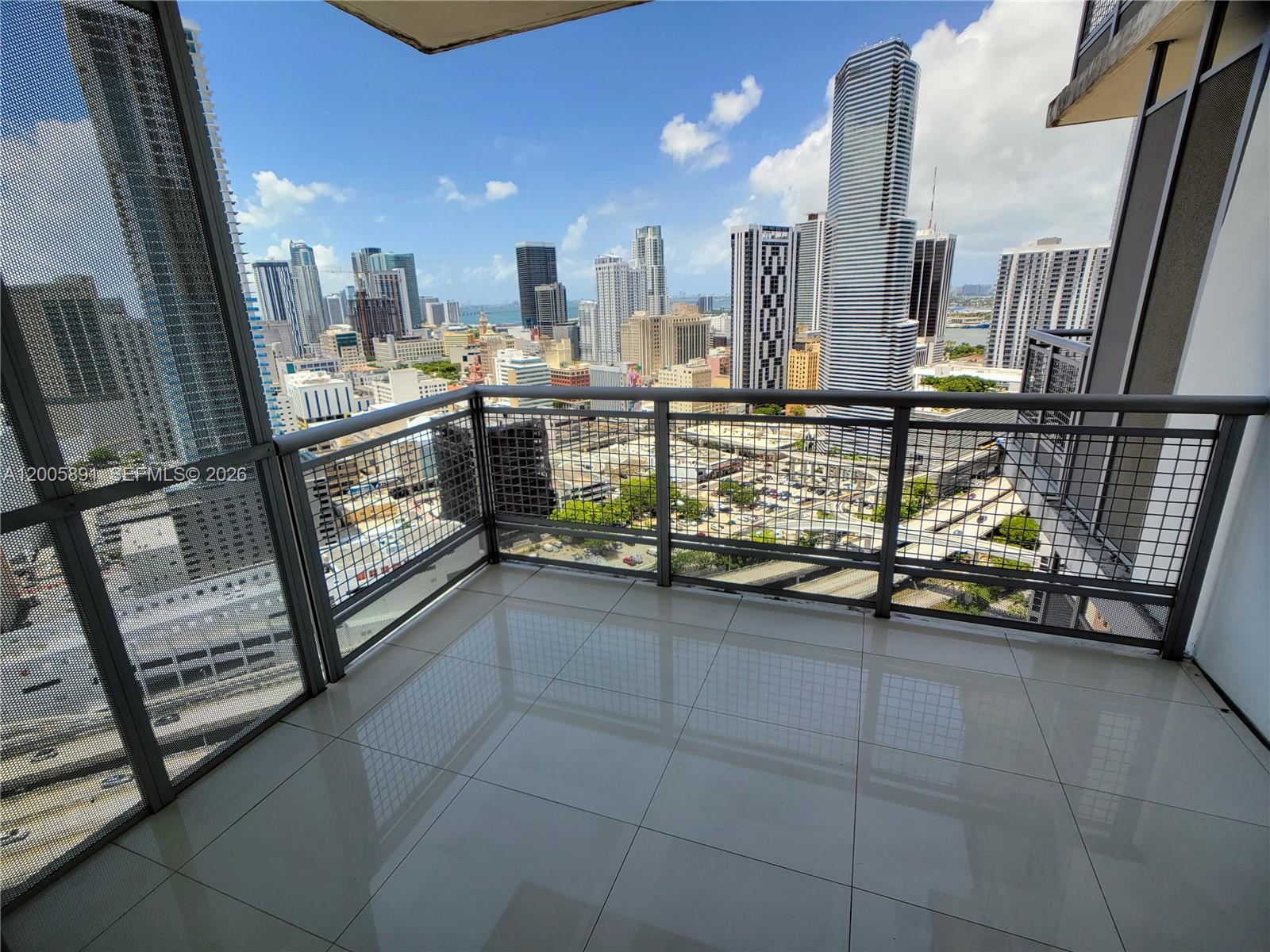 350 S Miami Ave #3111, Miami FL 33130