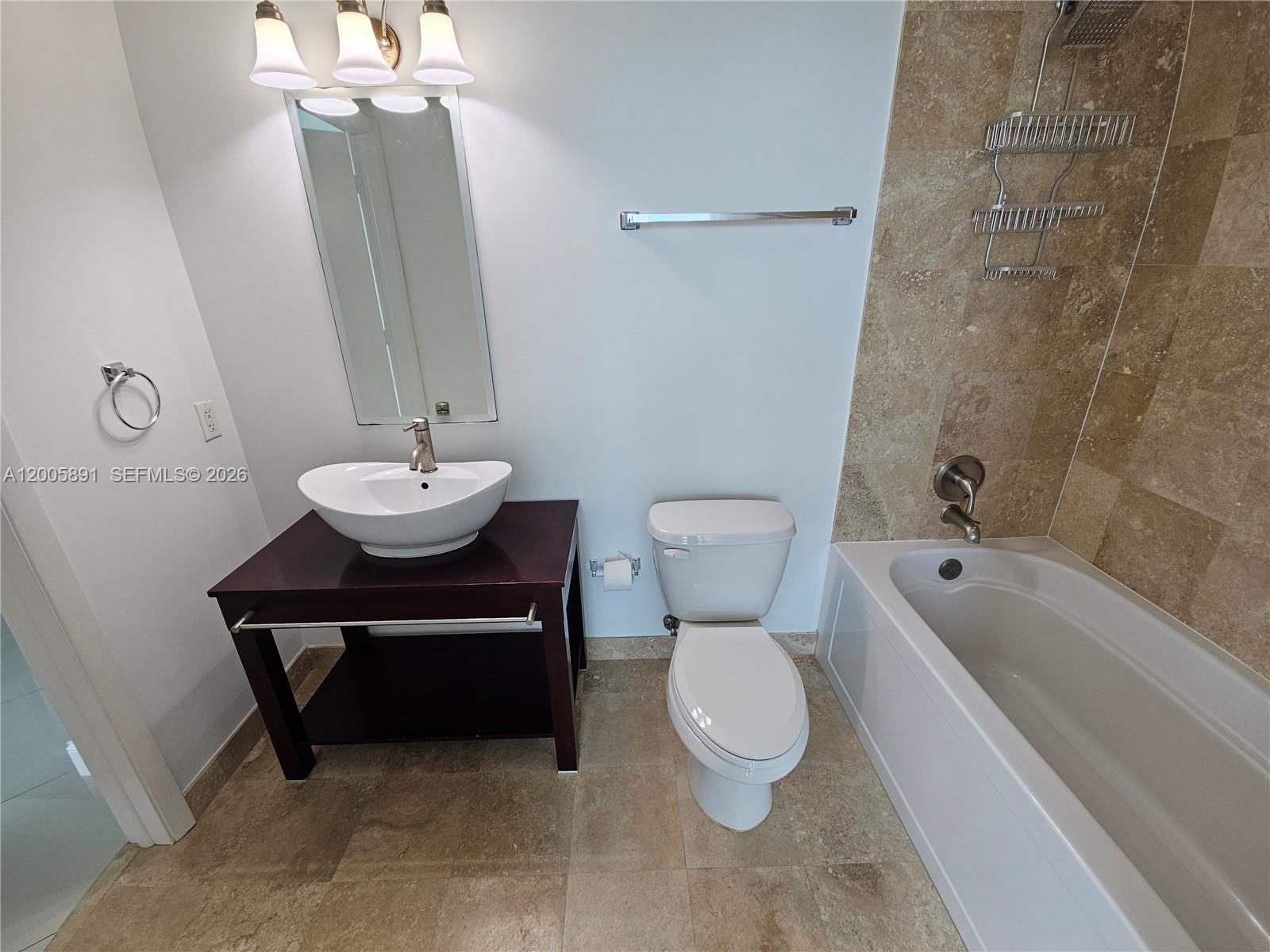 350 S Miami Ave #3111, Miami FL 33130