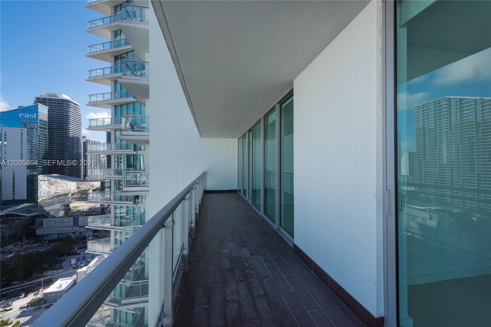 92 SW 3rd St #4612, Miami FL 33130