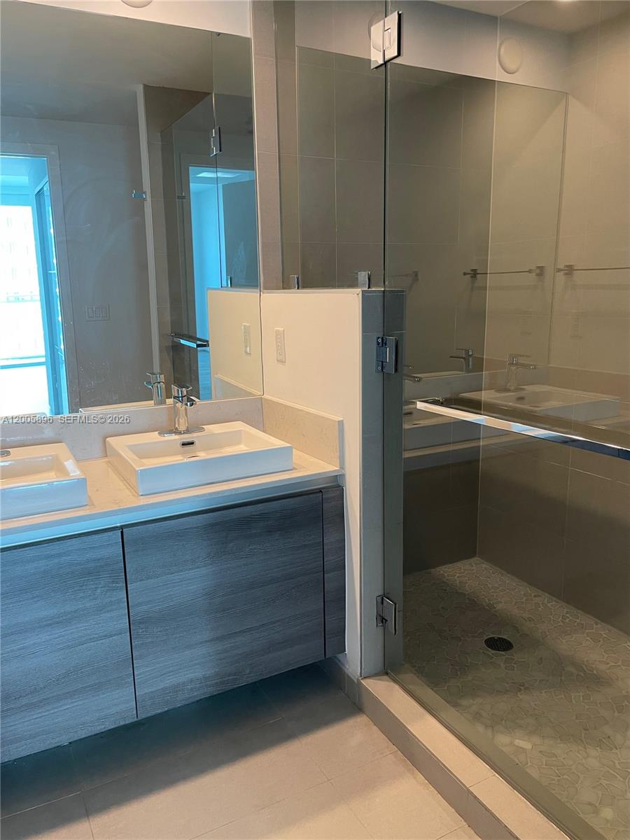 1080 Brickell Av #2209, Miami FL 33131