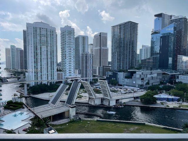 Miami FL 33130 - A12005904