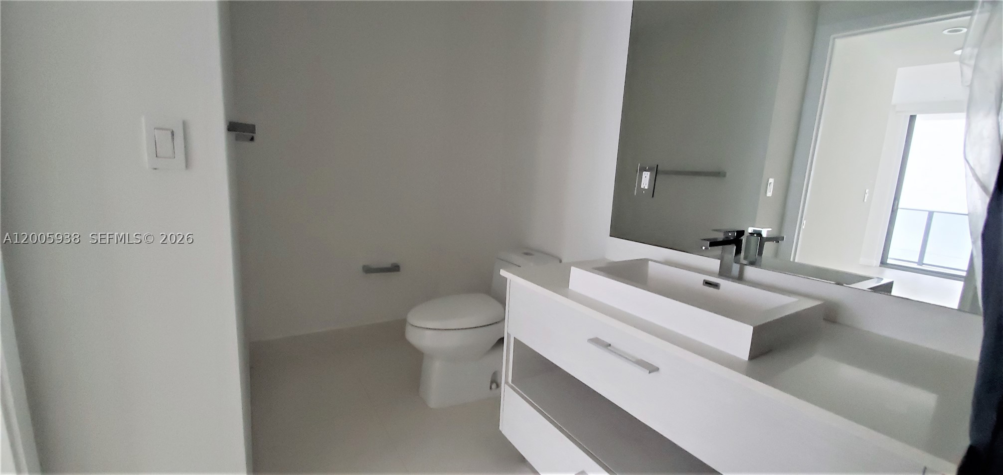 55 SW 9th St #3610, Miami FL 33130