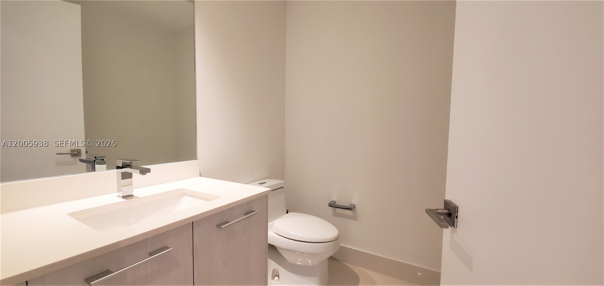 55 SW 9th St #3610, Miami FL 33130