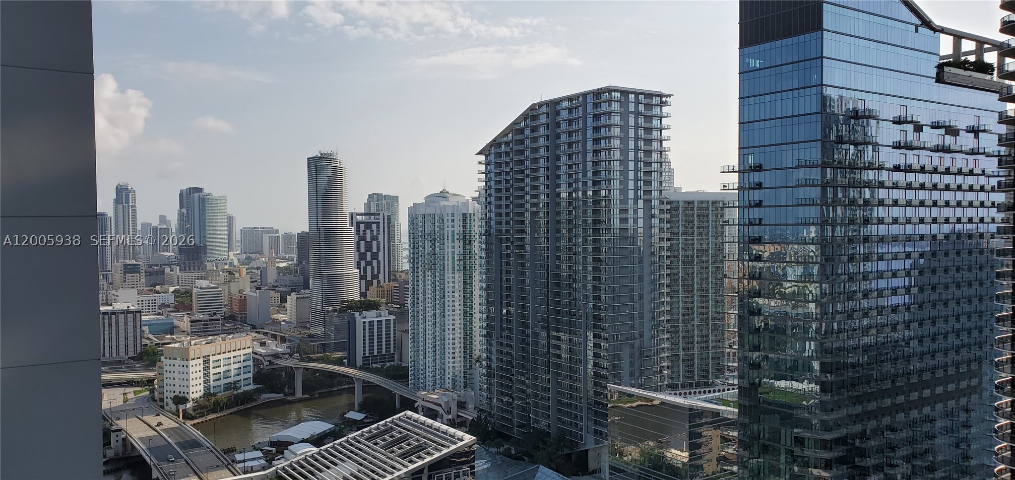 55 SW 9th St #3610, Miami FL 33130