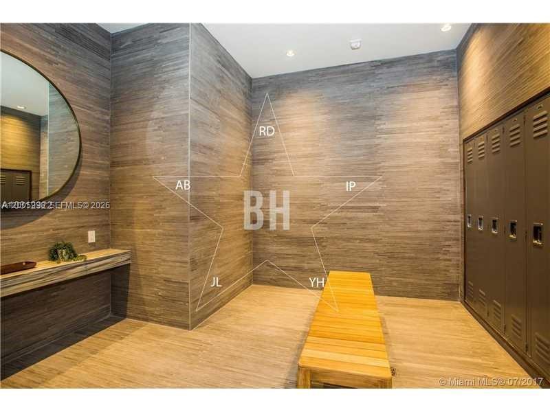 55 SW 9th St #3610, Miami FL 33130