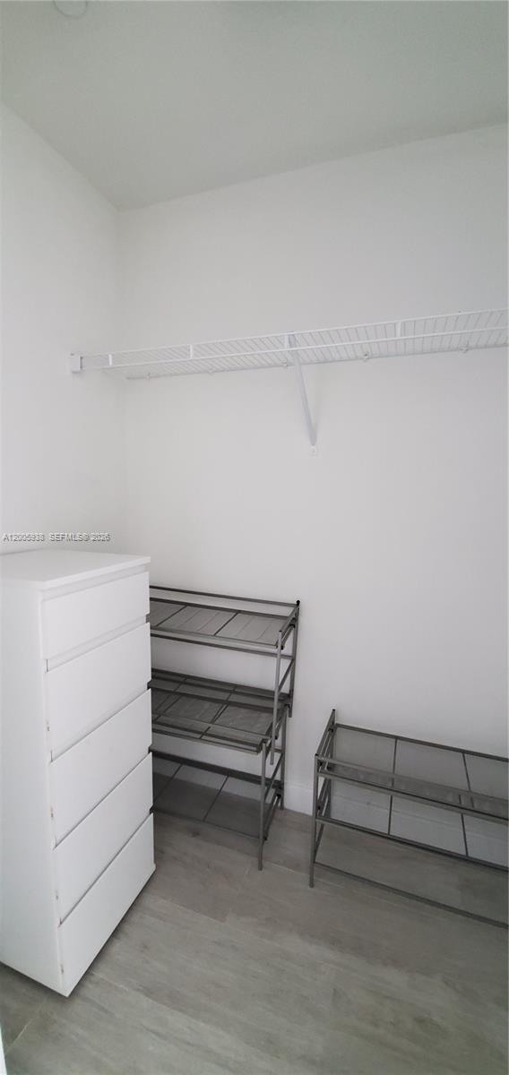 55 SW 9th St #3610, Miami FL 33130