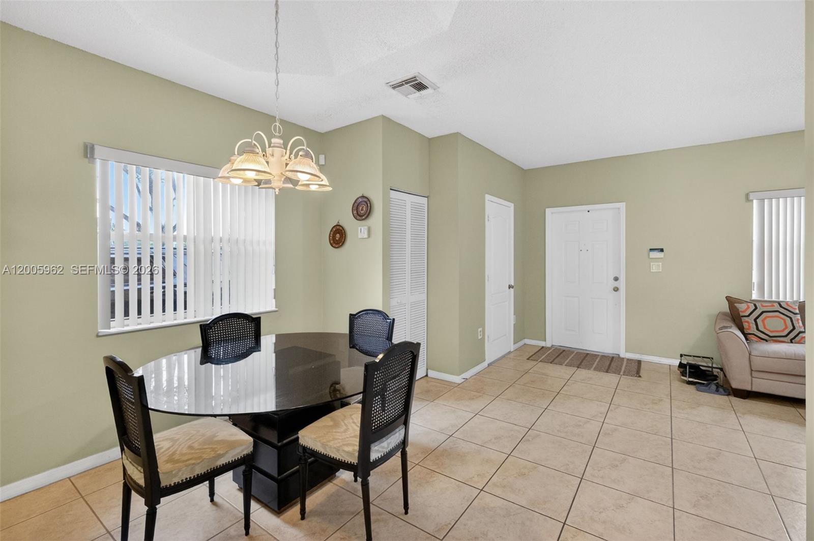 16624 NW 73rd Ct #16624, Miami Lakes FL 33014
