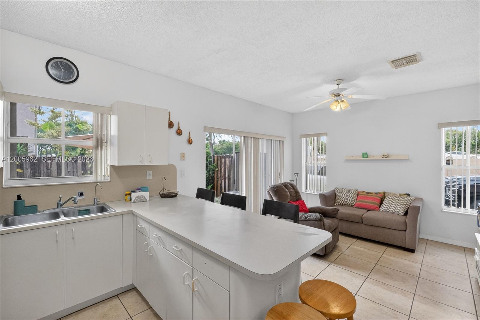 16624 NW 73rd Ct #16624, Miami Lakes FL 33014
