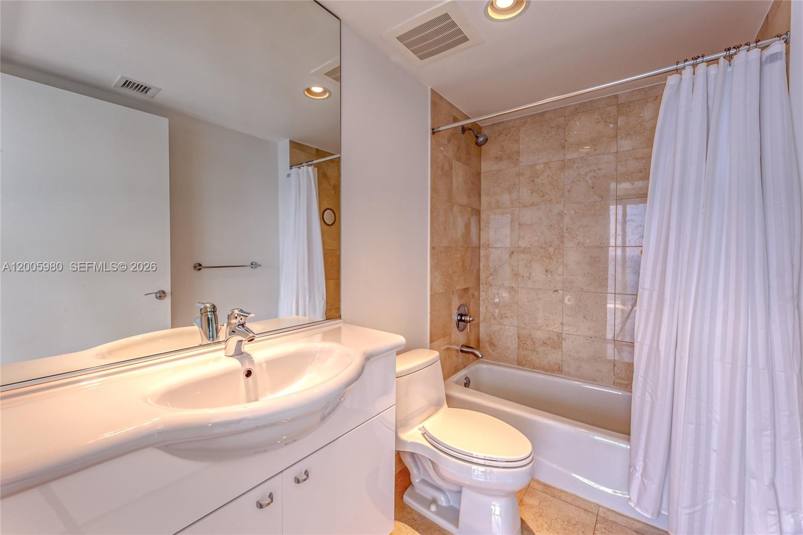 1830 S Ocean Dr #4601, Hallandale Beach FL 33009