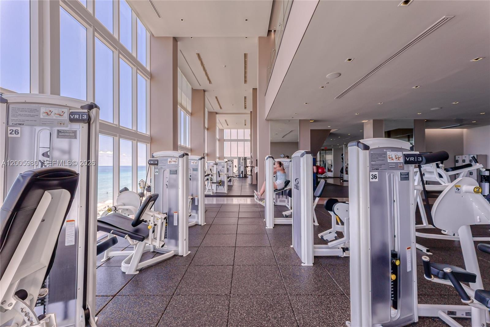 1830 S Ocean Dr #4601, Hallandale Beach FL 33009